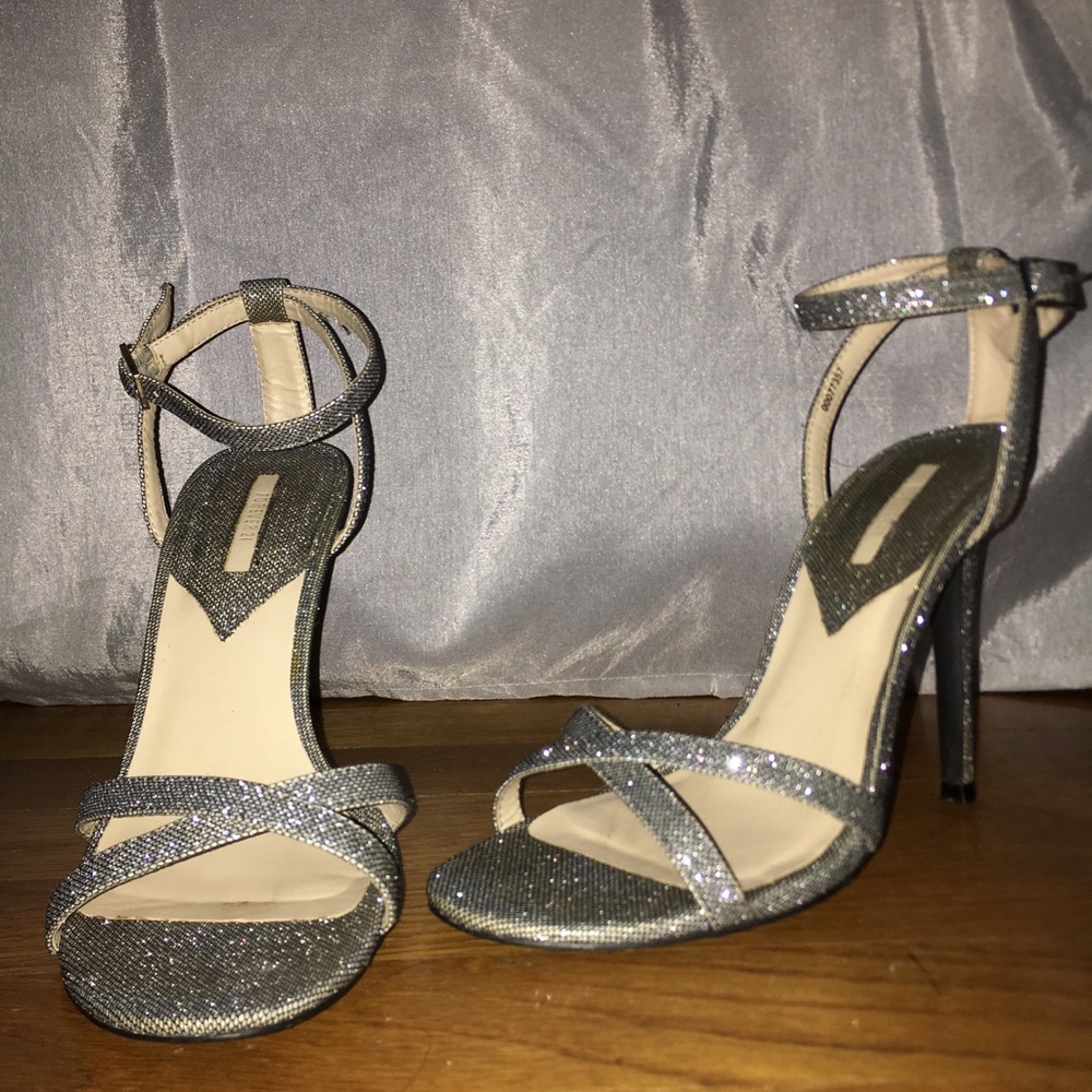 Prom shoes